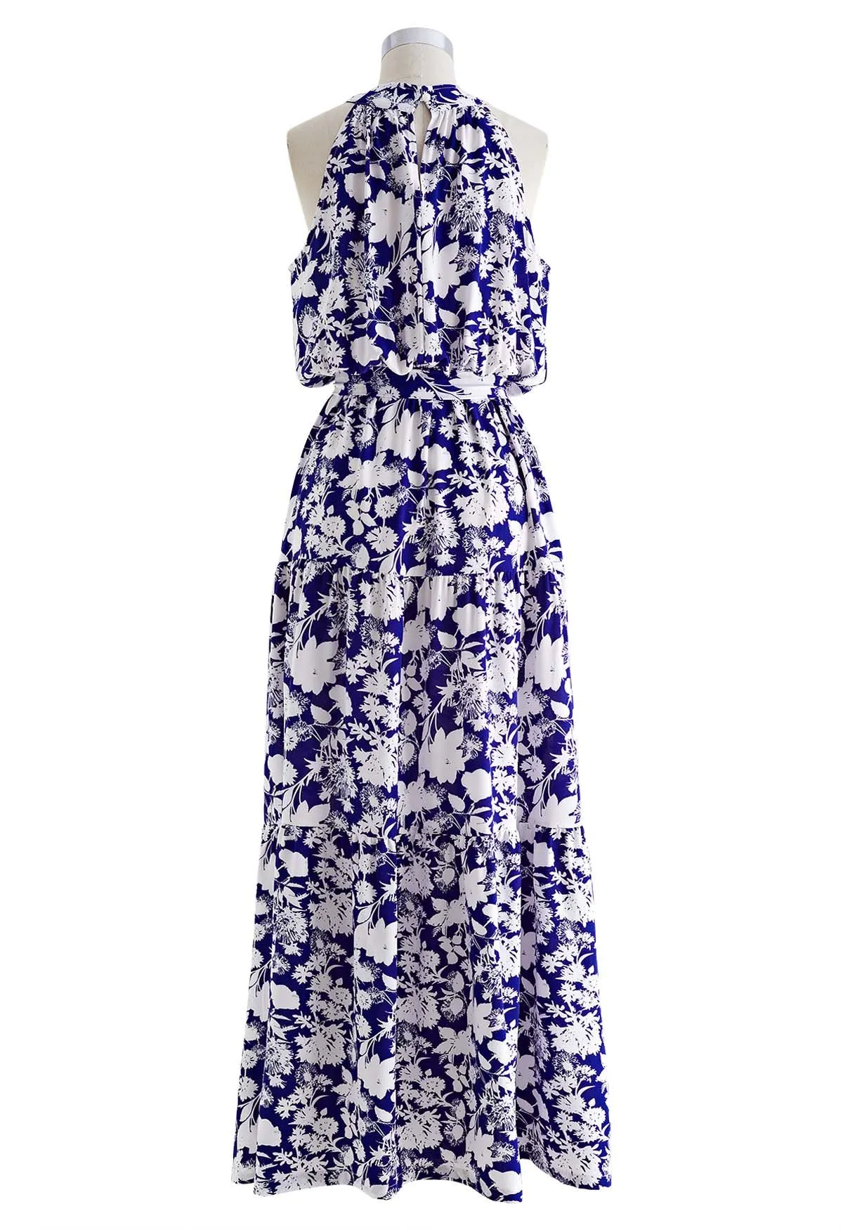 Neckholder-Maxikleid mit Taillenschnürung und Indigo-Blumenmuster